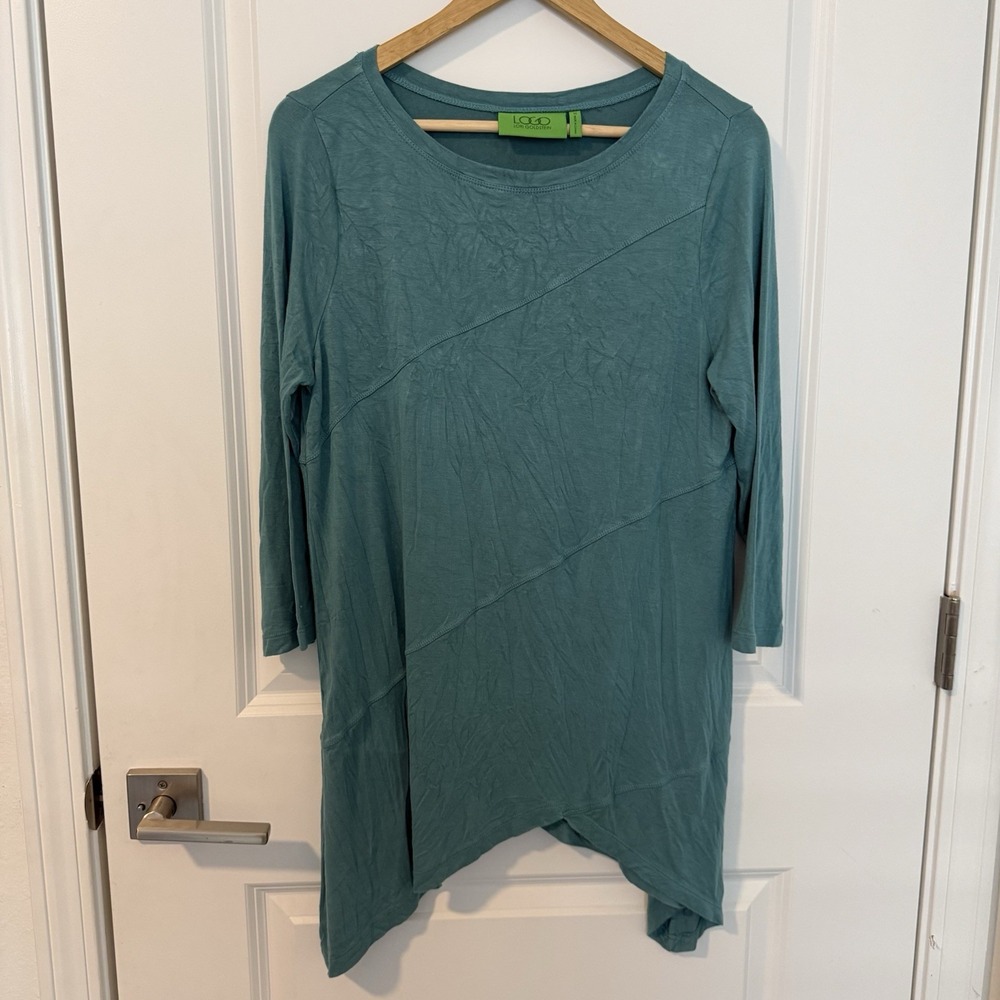 LOGO Lori Goldstein Tunic Top Sz M Teal Green Asymmetric Diagonal Seam Artsy